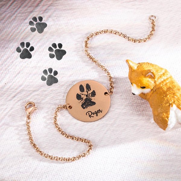 Custom Dog Paw Round Charm Bracelet