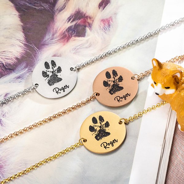 Custom Dog Paw Round Charm Bracelet