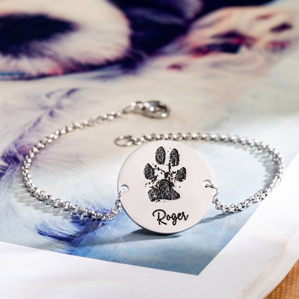 Custom Dog Paw Round Charm Bracelet