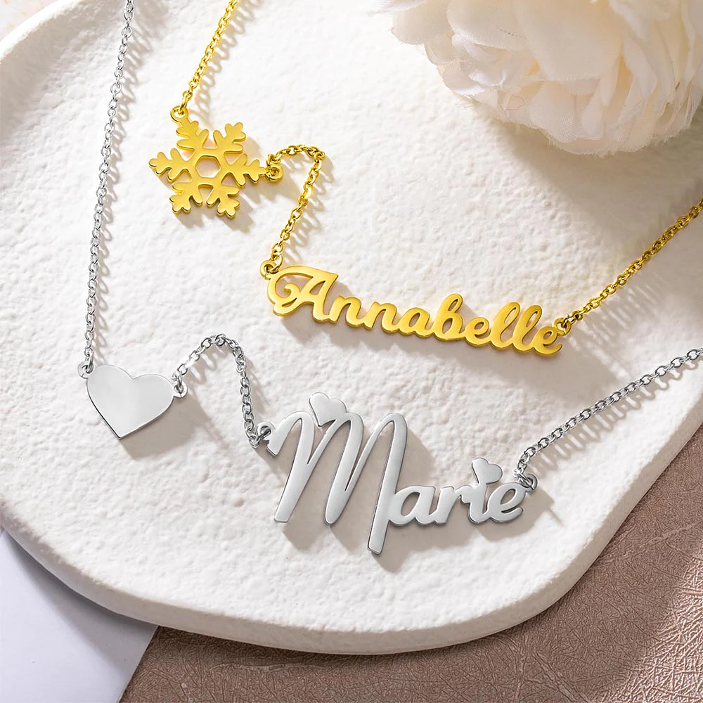 Personalize stylish Name Necklace