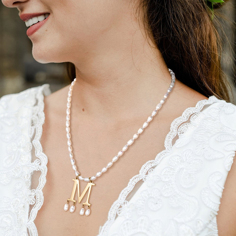 Custom Gold Initial Pendant Pearl Necklace, Pearl Choker Necklace, Anne Boleyn Necklace, Bridesmaid Jewelry Gift, Graduation/Mother's Day Gifts